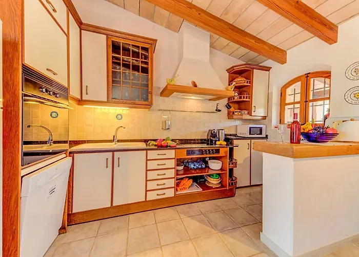 Seguinot Mercer By Sealand Willa Port de Pollença